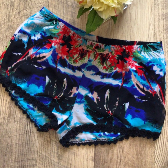 Vanilla Star Pants - VANILLA STAR Tropical Floral Beach Shorts🎀